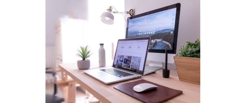 The Best Free E-Commerce Website Builder for Beginners and Growing Stores in 2025